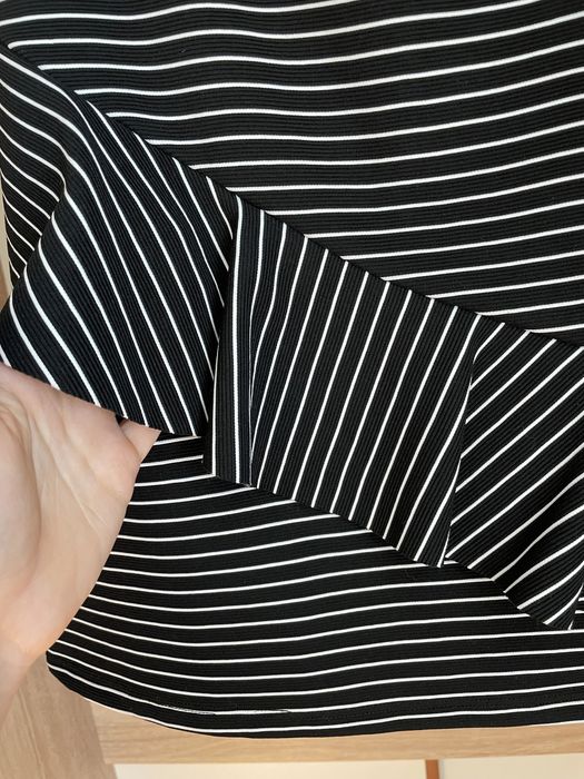 Міні спідниця zara в смужку