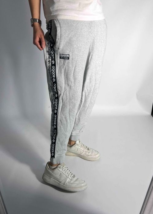 Spodnie Dresy Adidas Lampasy Multi Logo