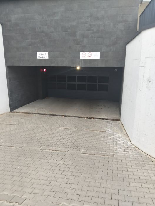 Miejsce parkingowe Anny Jagiellonki