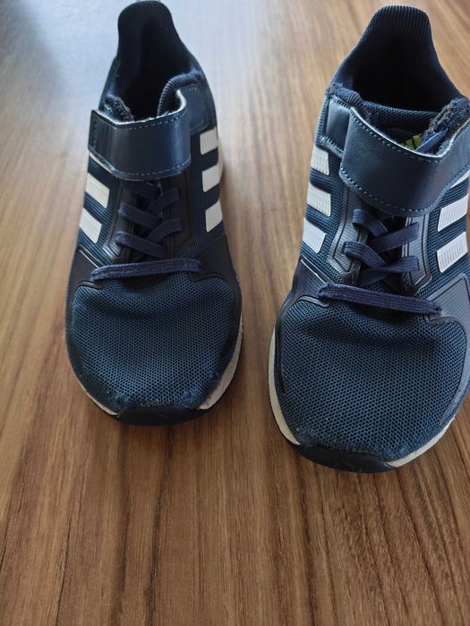 Buty Adidas rozmiar 33