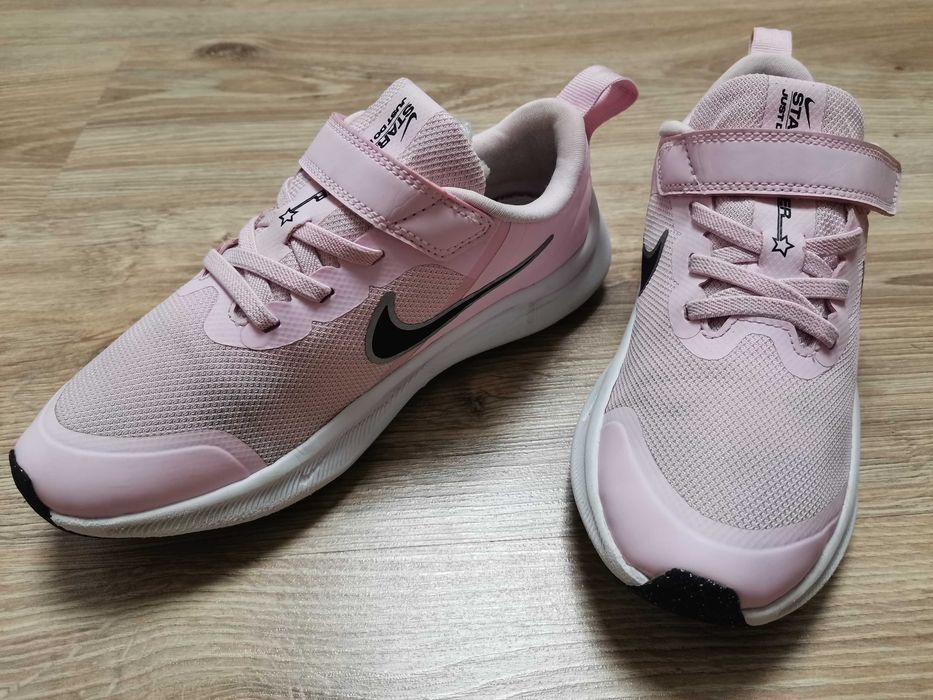 Продам кросівочки Nike Star Runner 3 33 розміру.