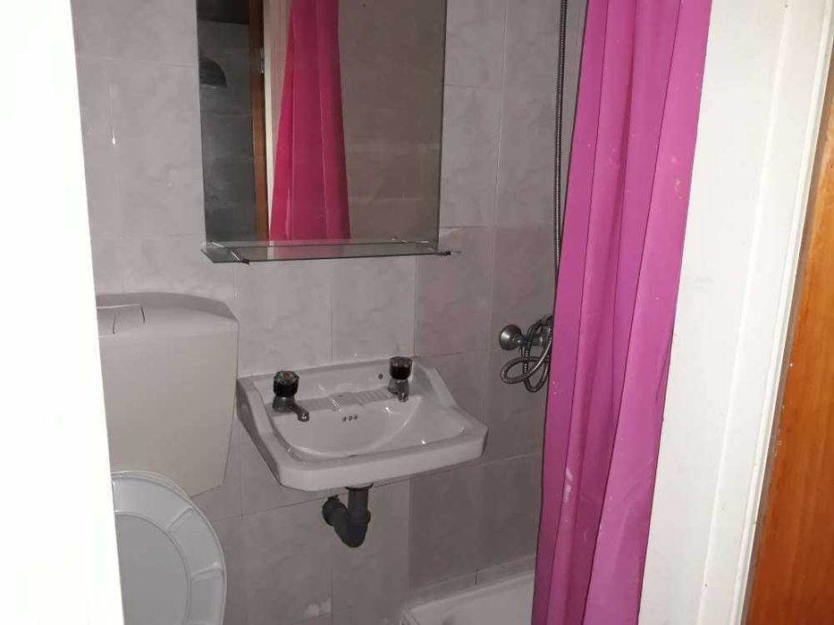 T-2 Duplex,mobilado, equipad+pátio. Alfama,CENTRO Lisboa.Só renda+caução