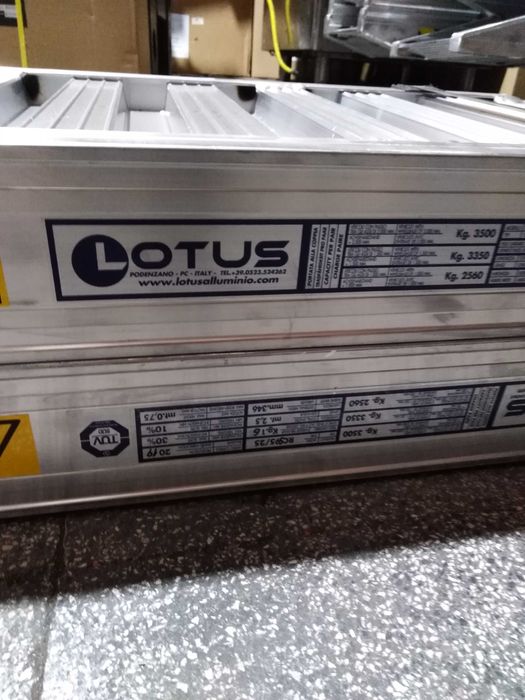 Rampas de alumínio para carga