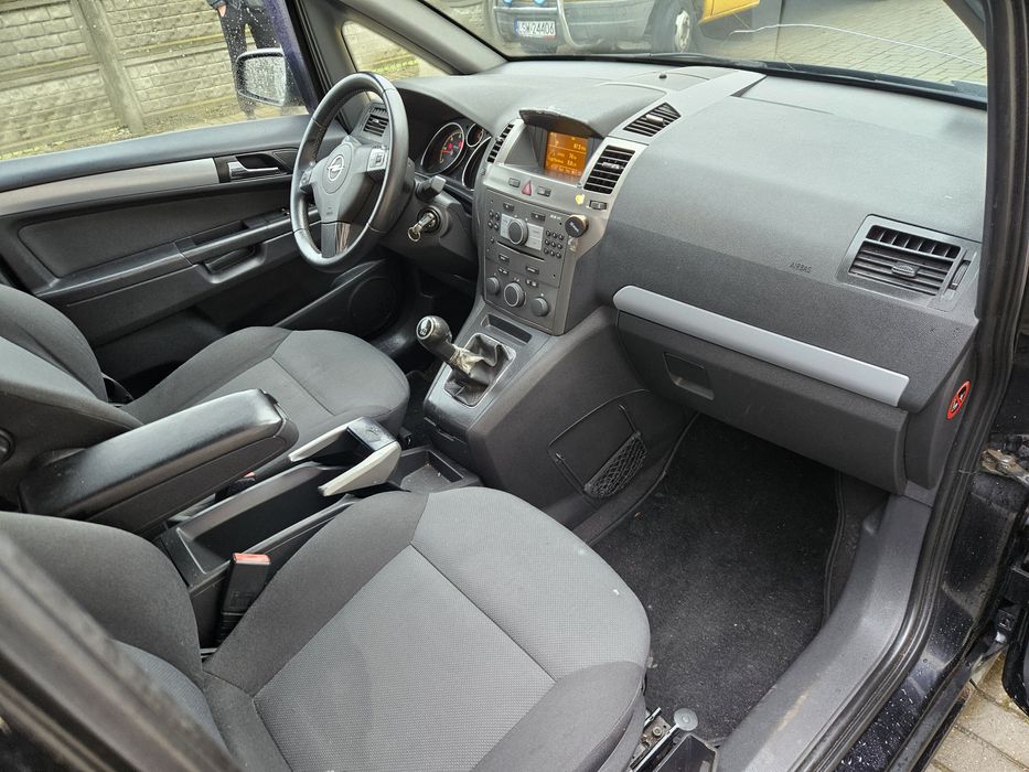 Opel Zafira 2006 рік 1.9 дизель 7 місць