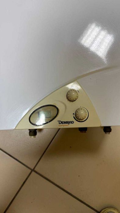 Продам газовую колонку Demrad Compact C 350 F