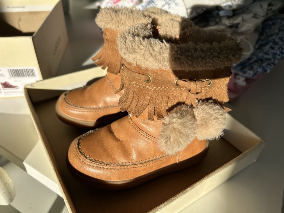 Buty kozaczki dla dziiewczynki -rozmoar 22