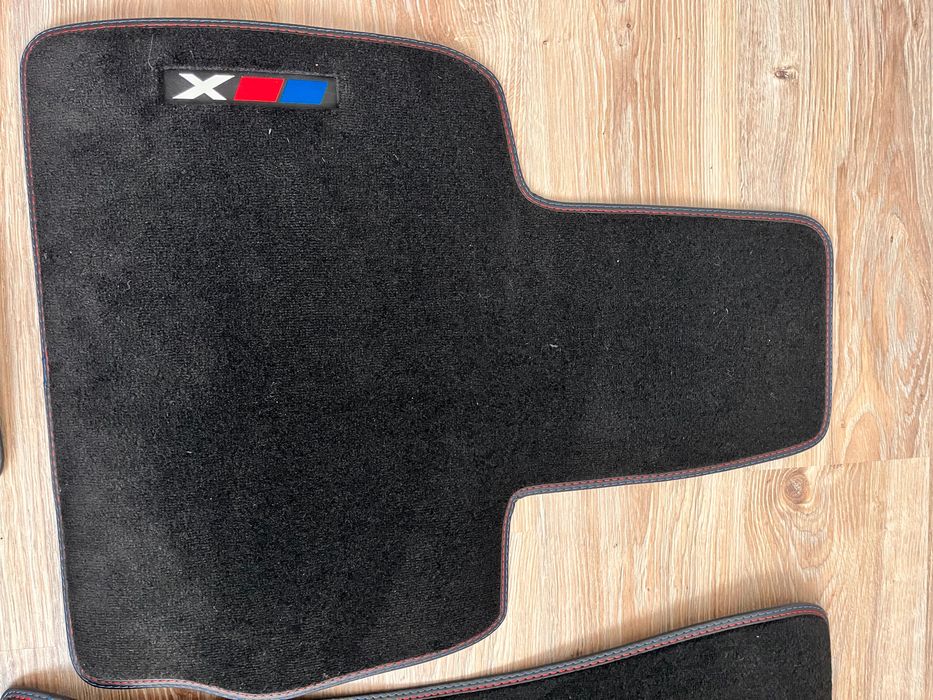 Продам на BMW X5 e53