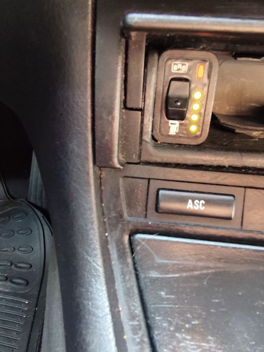 BMW E46 318i caixa automática