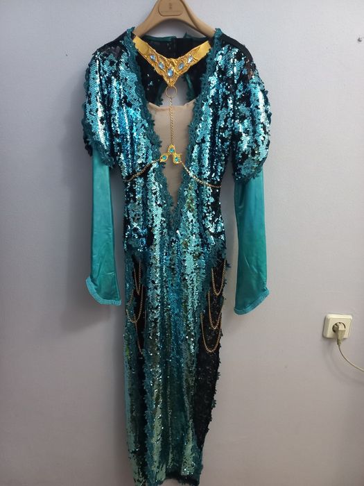 Косплей роба матери волн baldur's gate 3