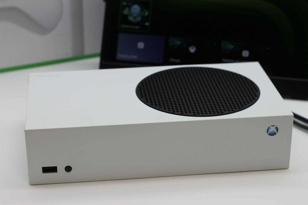 Konsola Xbox Series S 512GB Kompletny Zestaw Stan Jak Nowa!