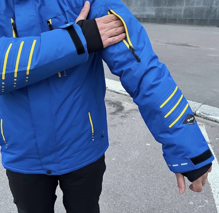 Зимова термокуртка чоловіча s рр