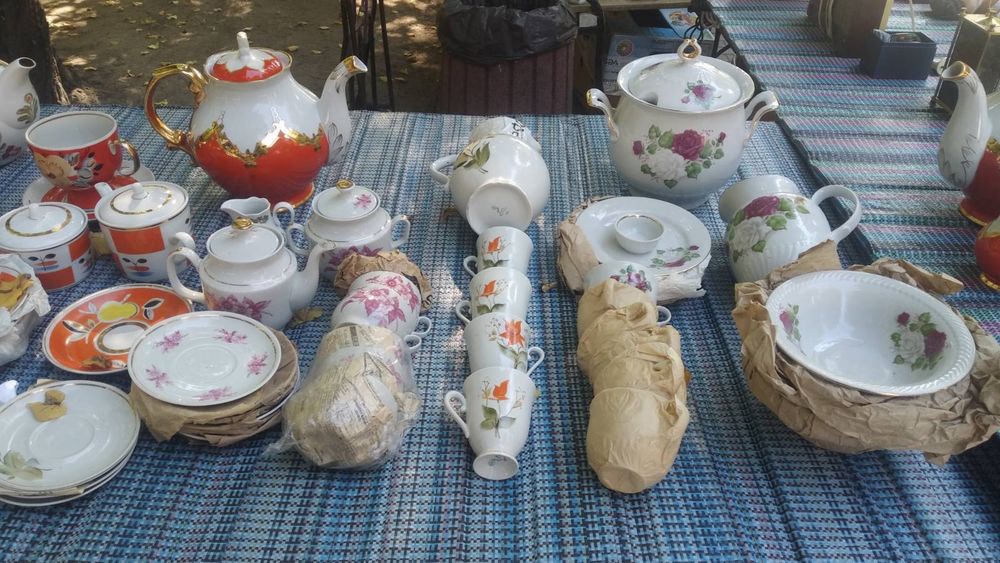 продам статуэтки фарфоровые