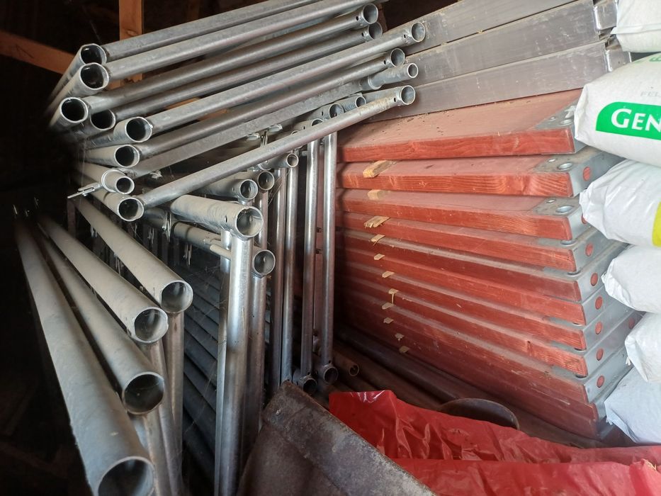 Rusztowania elewacyjne system PLETTAC 175m2
