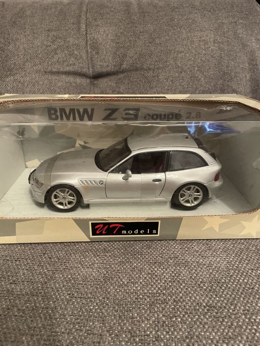 UT Models 1:18 scale item 20421 BMW Z3 M Coupe 2.8