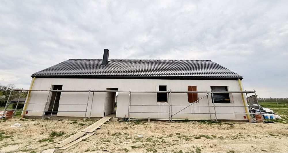 Nowoczesny Nowy Dom parterowy 100m Stodoła Nidek