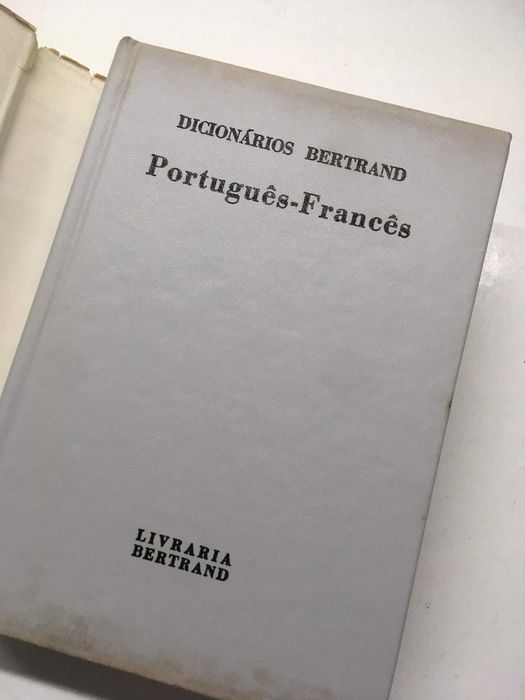 Dicionário Português - Francês