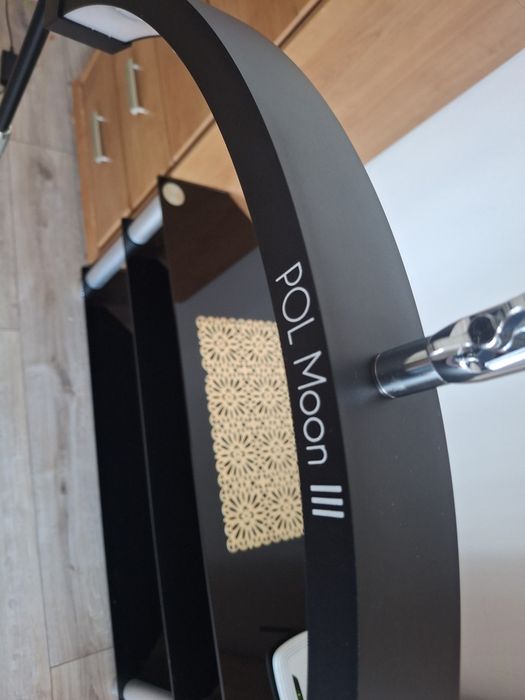 Lampa do robienia rzęs  Pol Moon III