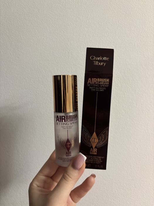 Airbrush Flawless Finish Setting Spray - Spray Charlotte Tilbury