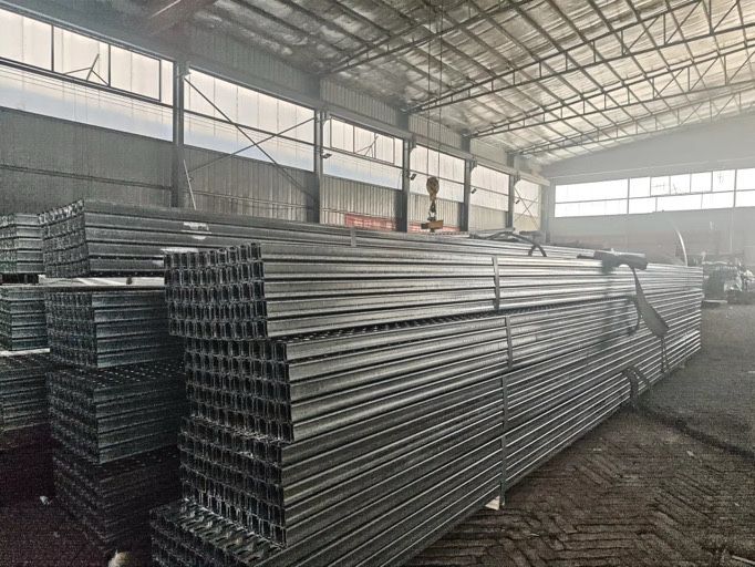 Профіль для сонячних панелей