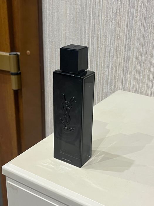 Yves Saint Laurent MYSLF Оригінал 99 залишок