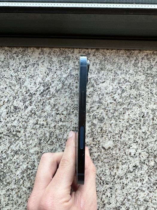 Iphone 14 com garantia em bom estado