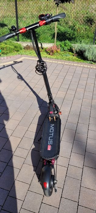 hulajnoga elektryczna motus pro 8.5