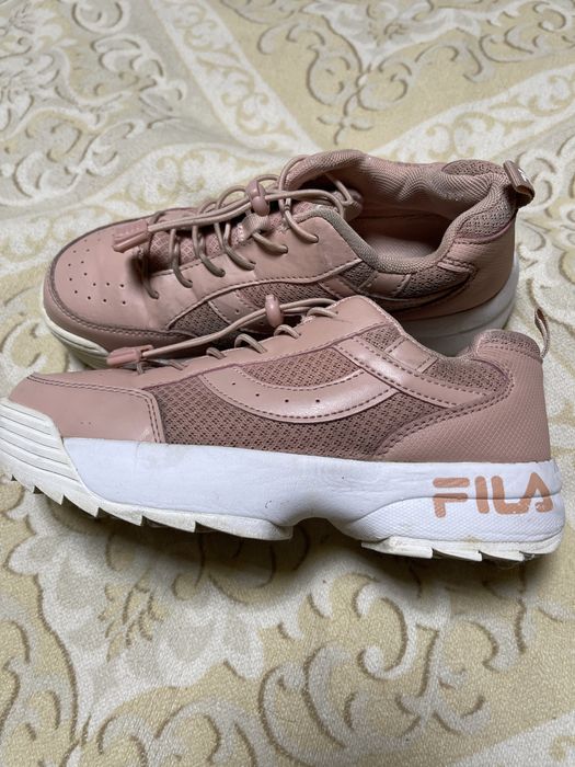 Кроссовки для девочек