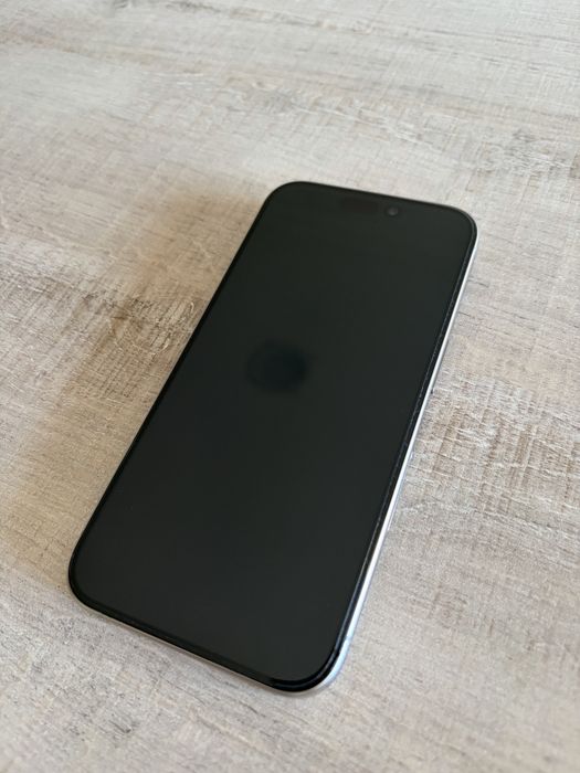 Iphone 15 pro 128 Gb