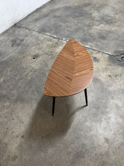 Mesa de apoio folha ikea