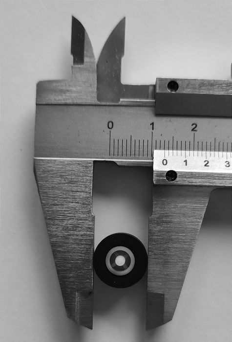 Rolki dociskowe magnetofonu Technics 4 szt