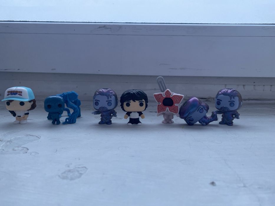 Обмін фігурок Stranger Things