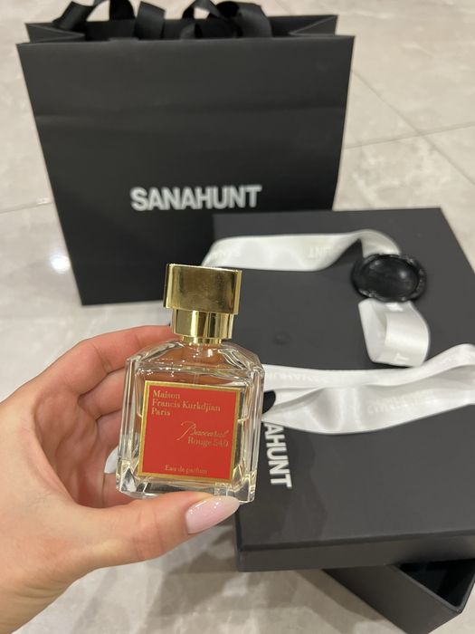 Духи Baccarat Rouge 540.