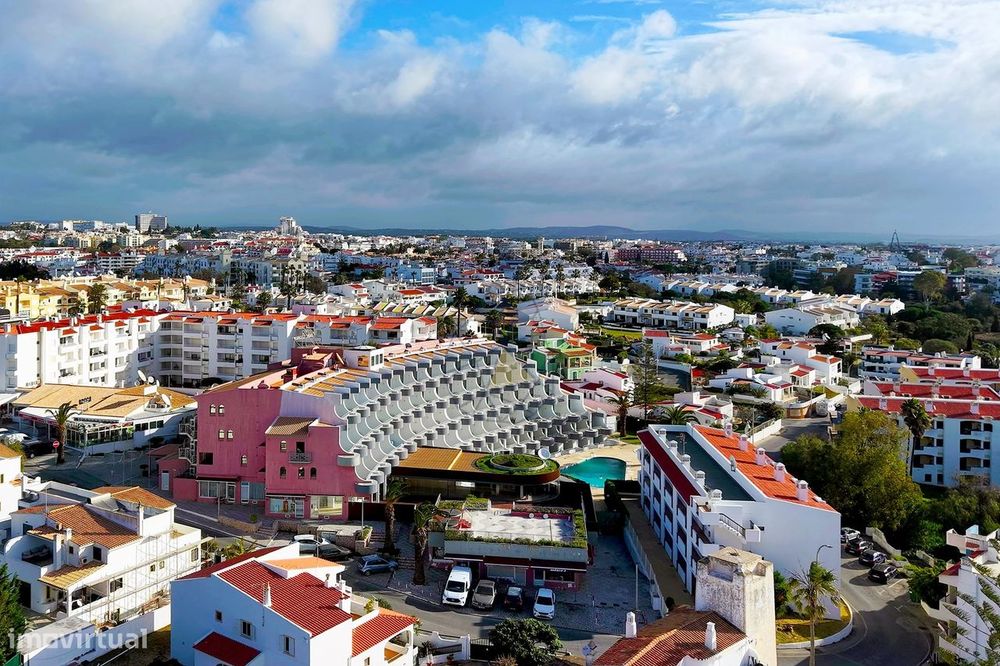 Apartamento T0 Mobilado e Equipado em Albufeira