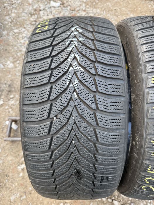 Opony zimowe 225/40/18 Nexen 2szt 6,4mm