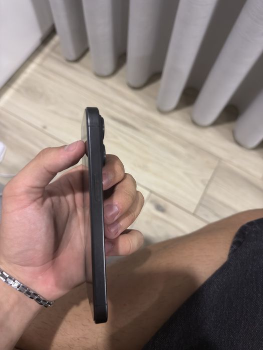 iphone 15 pro.