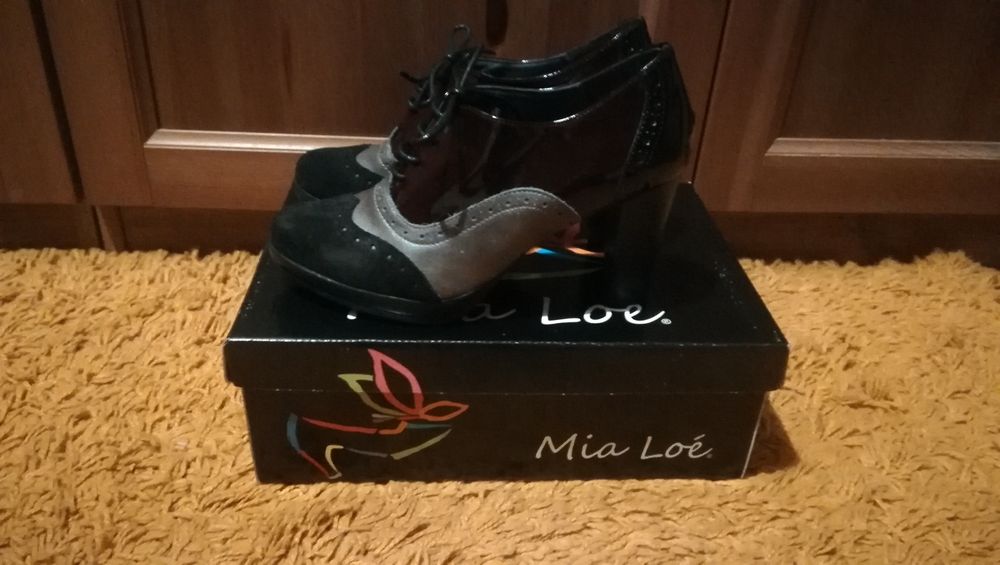 mia loe shoes
