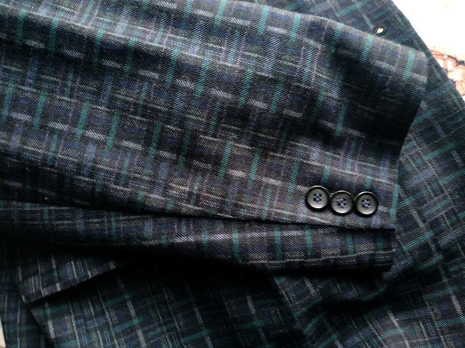 Мужской Костюм а-ля из 90-х размер 52.