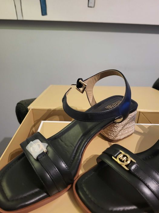 Sapatos Novos Mikel kors n38