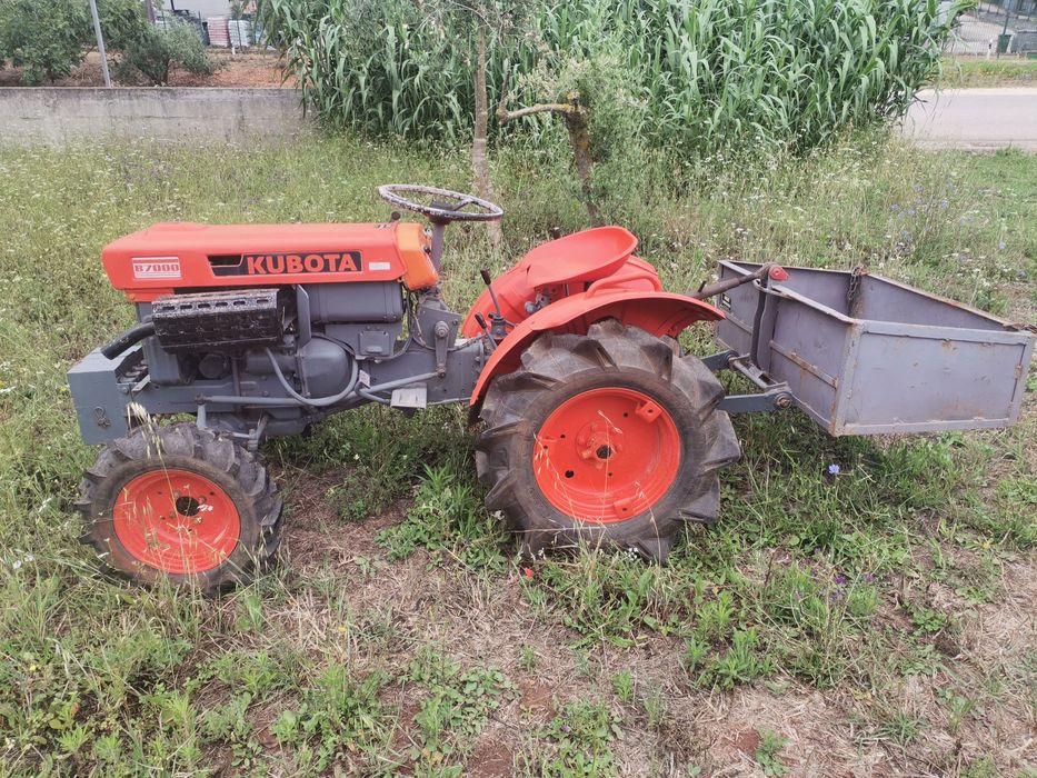 Tractor Kubota B7000 Alvaiázere • OLX Portugal