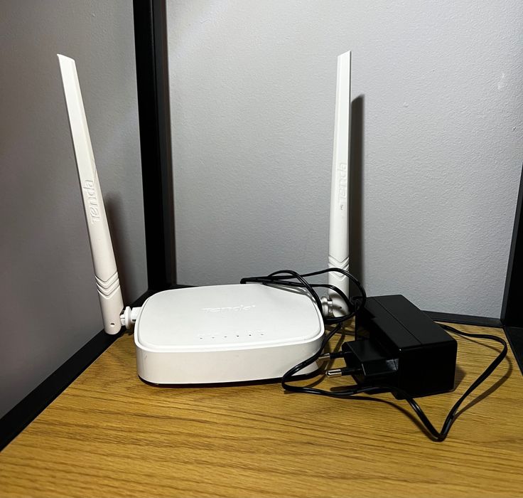 TENDA N300 Easy Setup Router