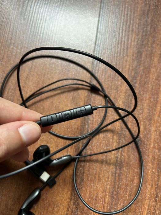 Fones entrada tipo C