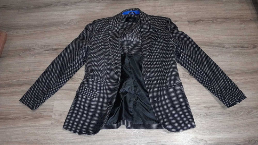 Стильний піджак чоловічий
