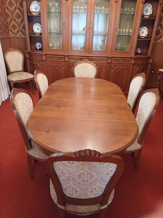 Móveis de estilo clássico