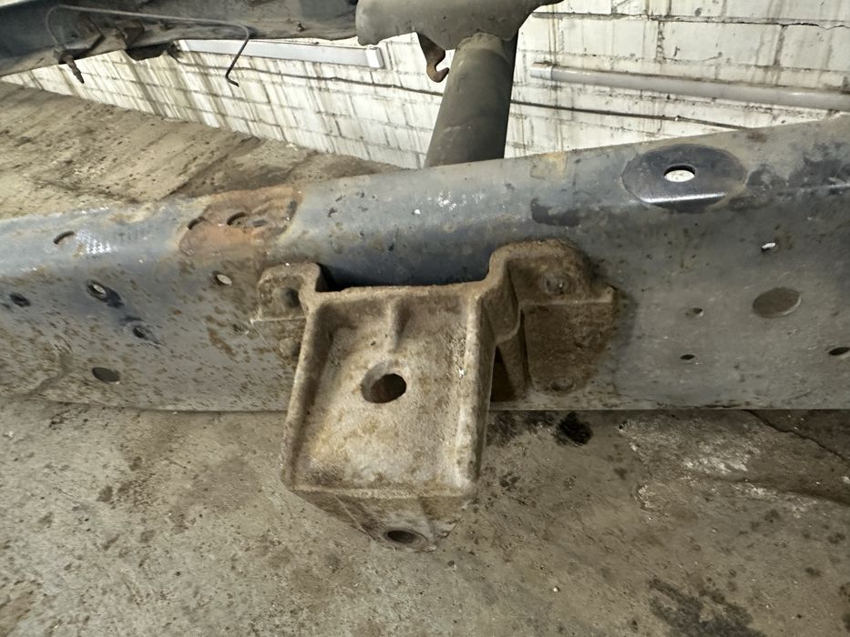 Кронштейн ресори газель