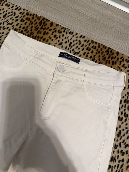 Spodnie biale jeansy elastyczne 38 M wysoki stan tall Dorothy Perkins