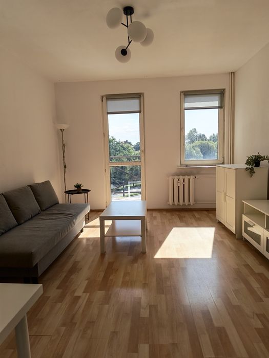 2 POKOJE | 40 m² | JAROTY | Parking ze szlabanem| Tramwaj | Dla  2 osób..