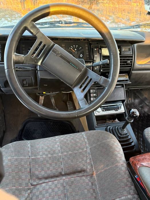 Renault 9 , продаж авто