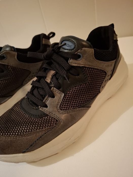 Ténis GEOX, tamanho 41, em bom estado