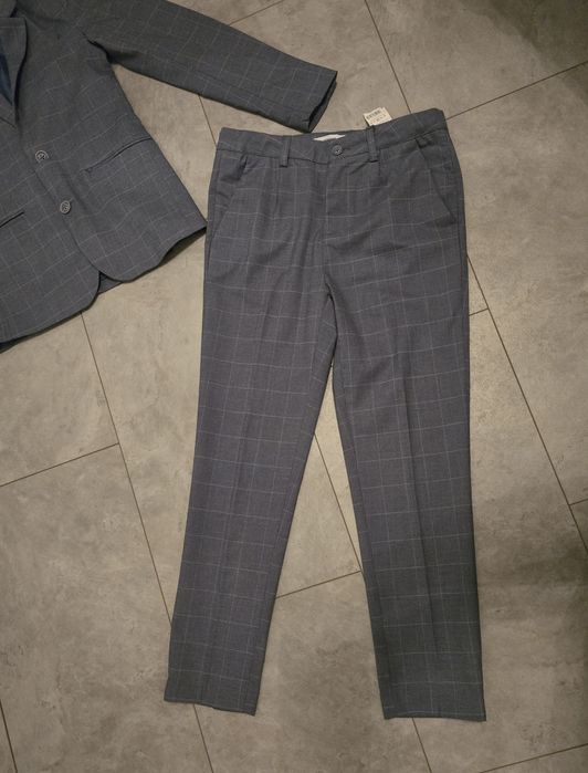 Garnitur  Reserved dla chlopca z koszula  Jankes