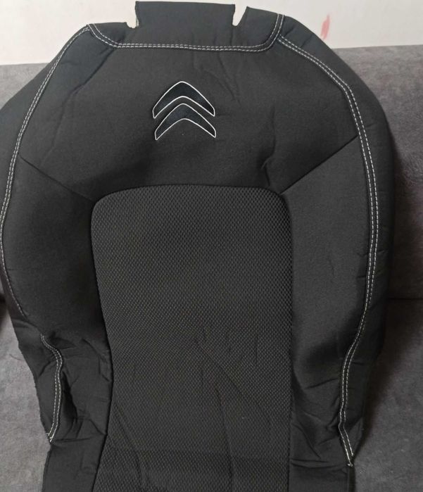 Продаю чохли для сидінь на Сітроен С4 Гранд Пікассо II 2013